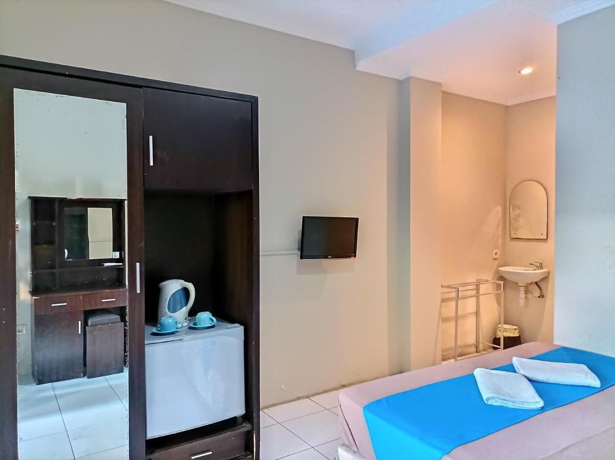 Sapta Petala Hotel Kuta  Exterior photo